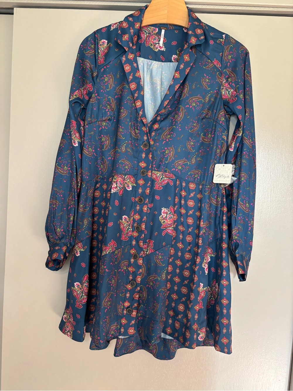 NWT Free People Paisley Button-Front Mini Dress with Pink Accents size XS - Picture 1 of 10